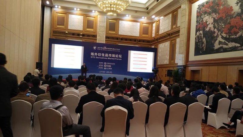 报名职业技能培训证书通常需要提交以下材料：